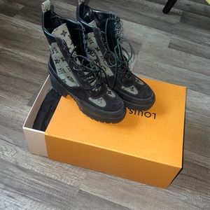 Brand new Louis Vuitton Women Boots